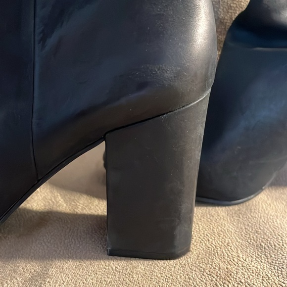 Lucky Brand Black Leather Boots - Picture 5 of 6